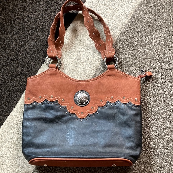 Handbags - Women’s leather western bag